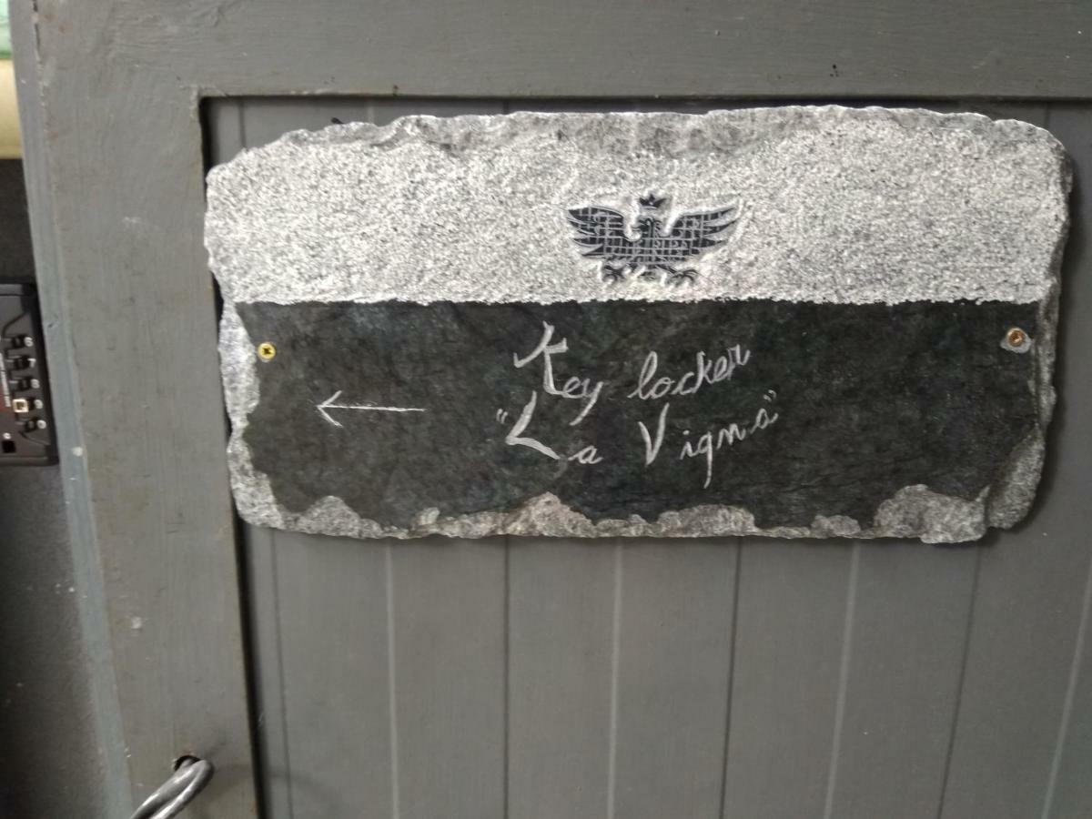 Residenza Antica Corte Villa Picta Buglio in Monte Exterior foto